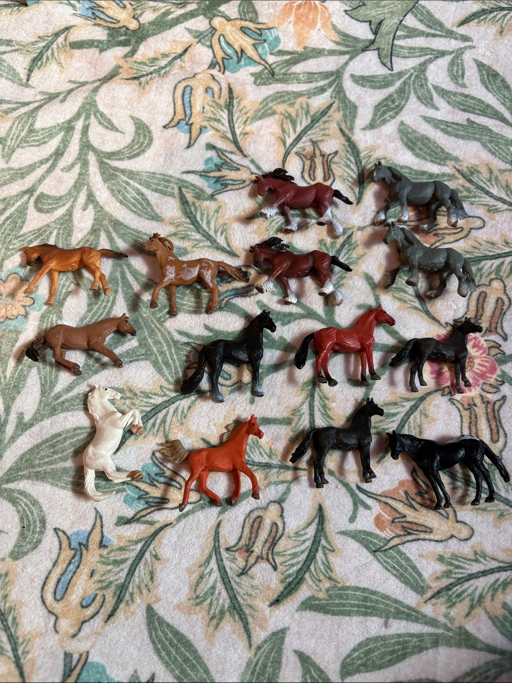 Mini Toy Horse Pack - Assorted Colors